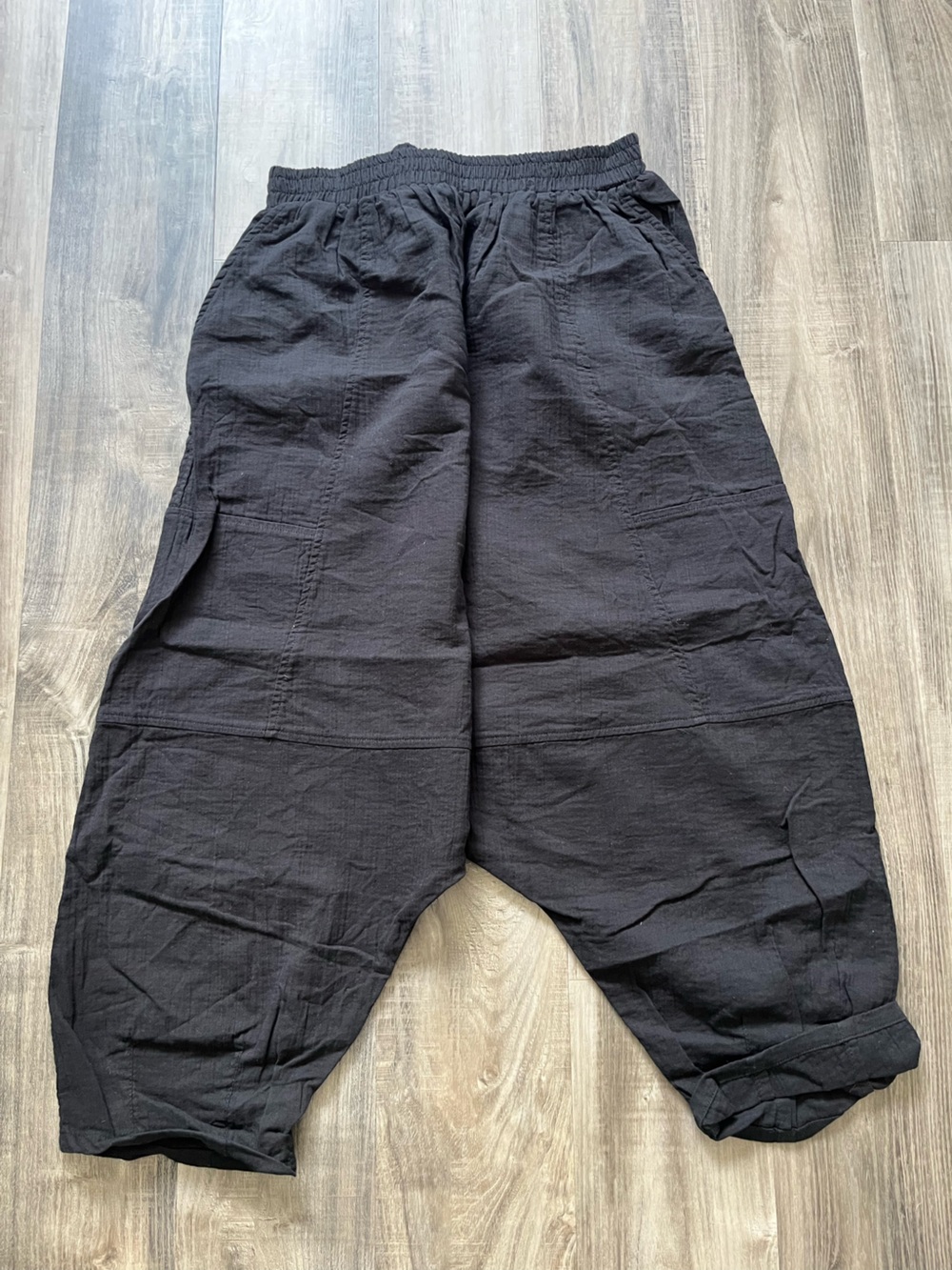 Black Women's Cargo Harem Pants - Relaxed Fit
